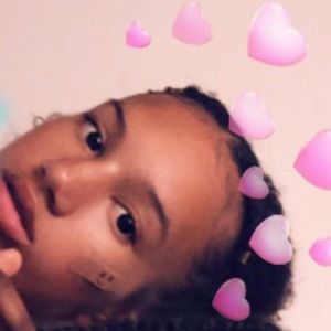 Meet your Posher, Leilani